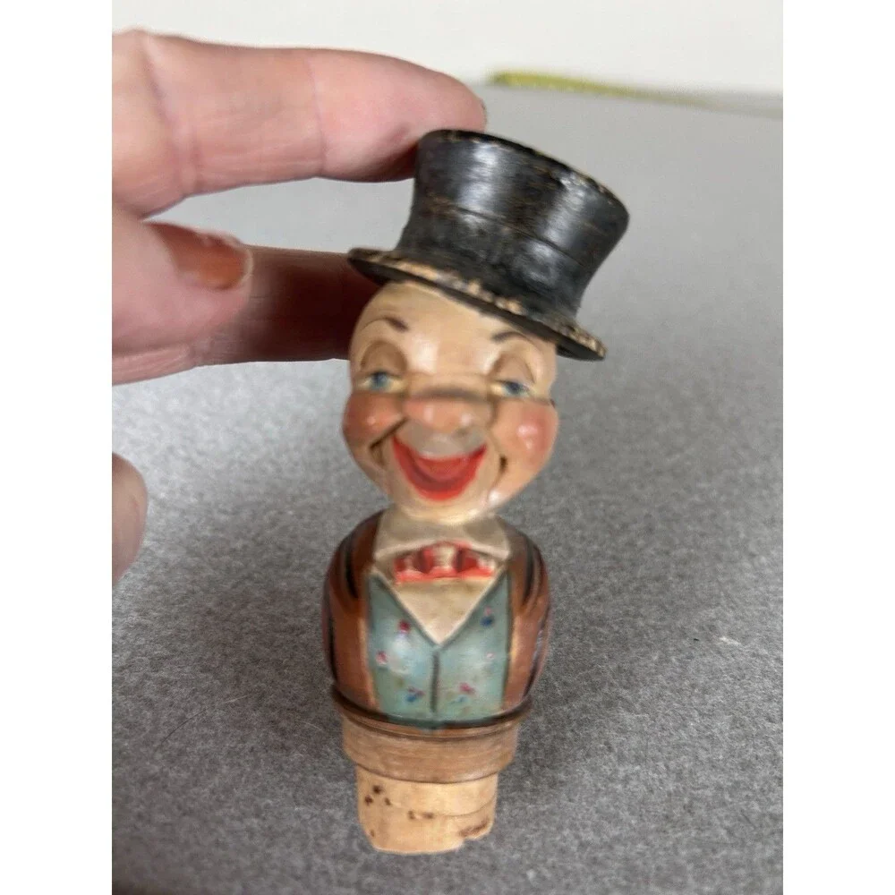 VTG Hand Carved Wood Cork Wine Bottle Stopper Kitschy German Man Bar Ware